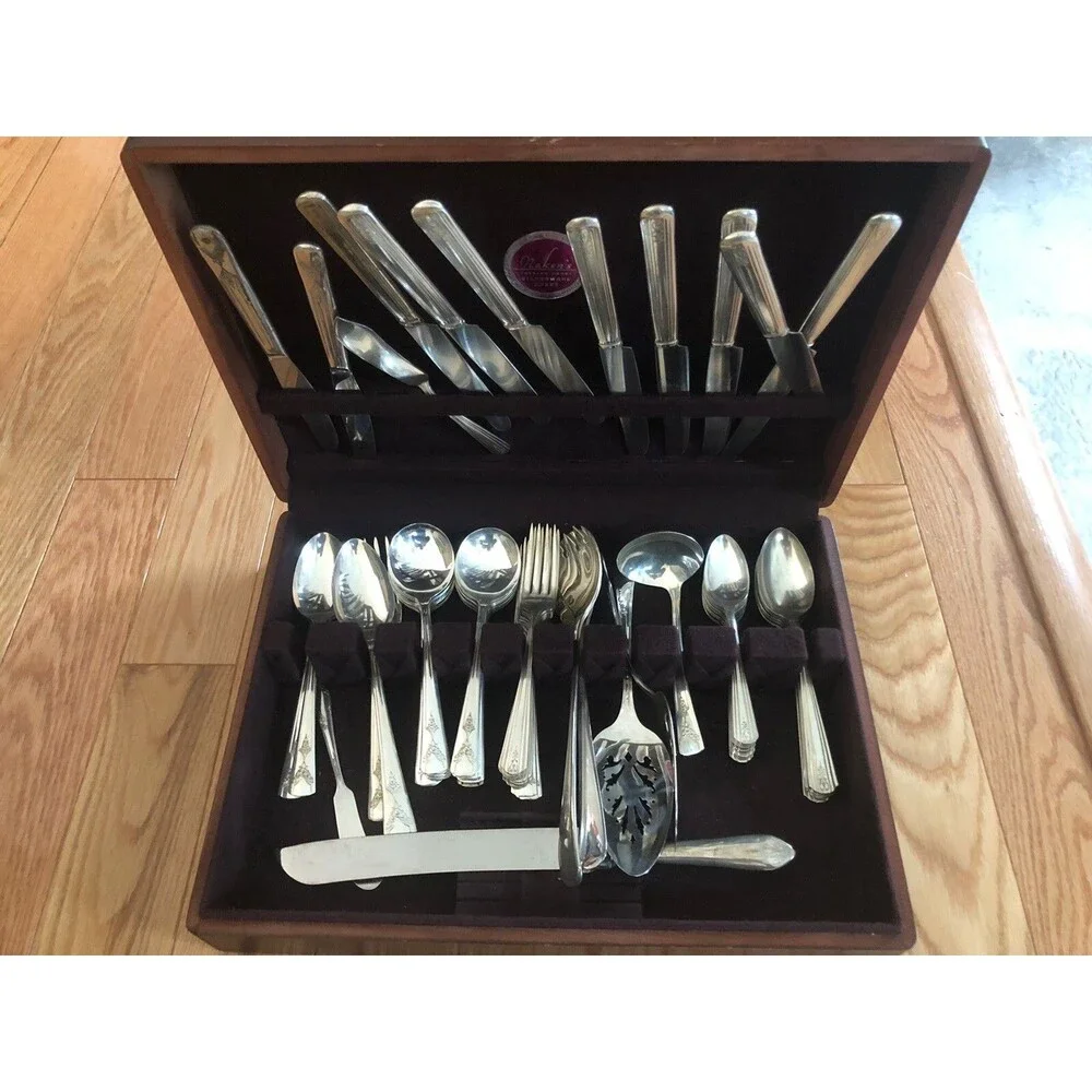 Vintage Naken’s Tarnish Proof Silverware Chest with 65 pcs Flatware Made in Eng